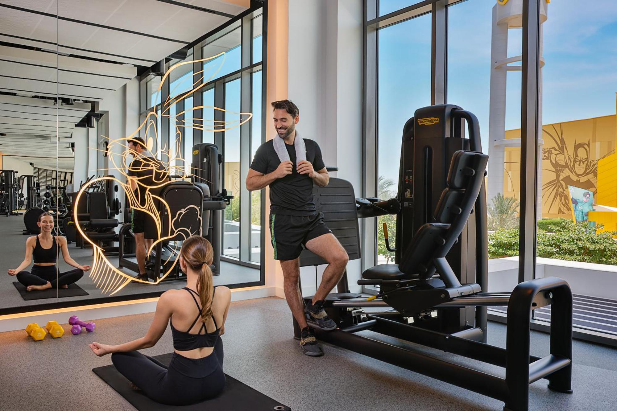 The Wb Abu Dhabi, Curio Collection By Hilton Hotel Exterior foto The gym at the Ritz-Carlton, DIFC