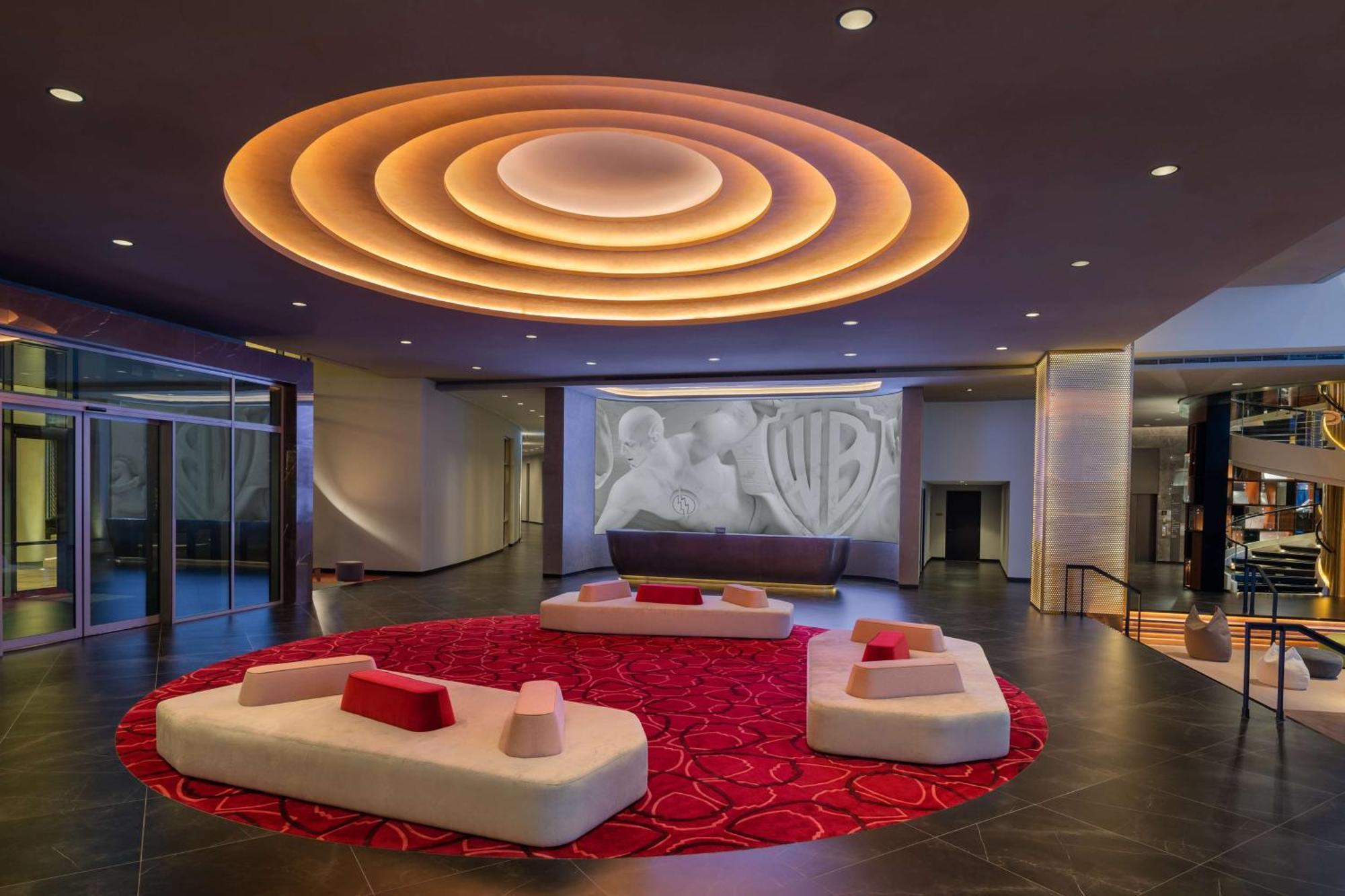 The Wb Abu Dhabi, Curio Collection By Hilton Hotel Exterior foto The lobby of the hotel
